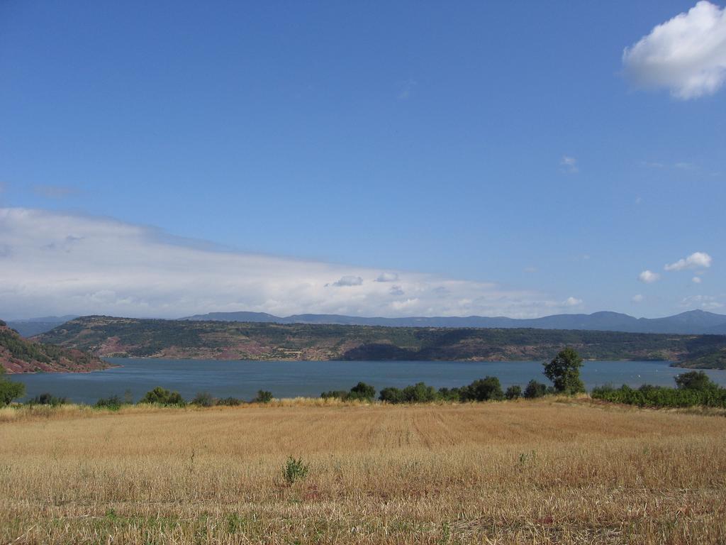 Gite Du Salagou Octon Esterno foto